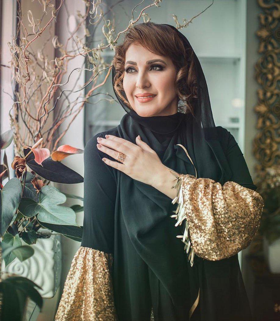 فاطمه گودرزی و نوه هایش