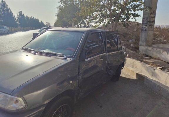 تصادف 3 سرویس مدرسه در سبزدشت 15 مصدوم برجای گذاشت