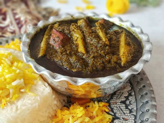 طرزتهیه خورشت گیلاخه