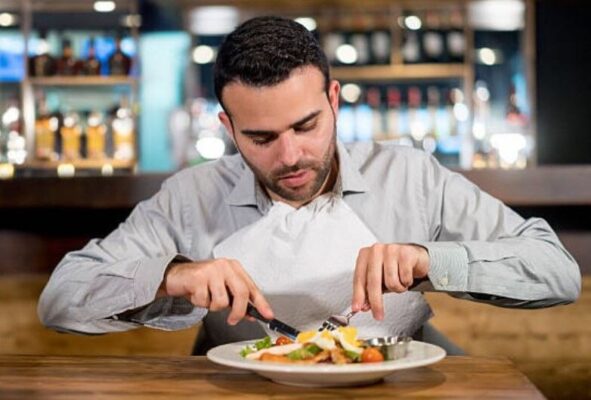 5 خطر جدی که نخوردن ناهار