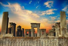 خطر نشست تخت جمشید