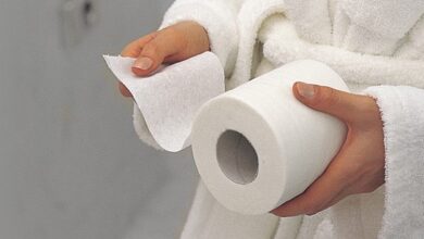 عوارض استفاده از دستمال توالت
