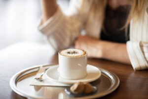 عادت صبحگاهی که هرگز نباید انجام دهید
