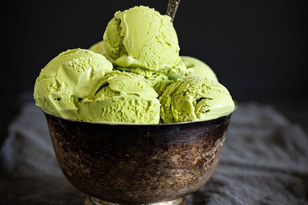 بستنی موز و طالبی