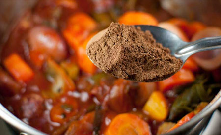 فوت و فن جالب رفع طعم زیاد ادویه در غذا
