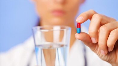 چیکار کنیم که قرص در گلو گیر نکند