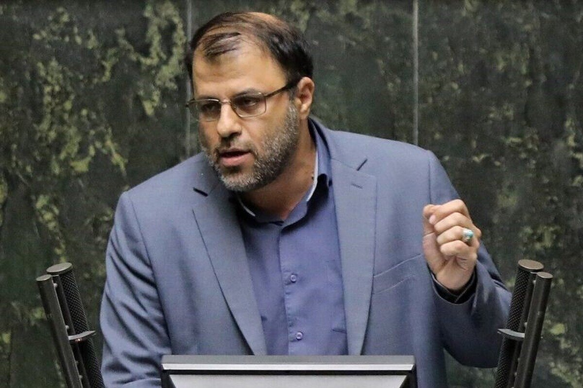 انحلال بانک آینده به معنی پرداخت بدهی ها از جیب مردم نیست