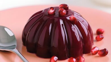 آیا واقعا خوردن ژله صورت را چاق می کند؟