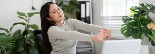 افزایش انرژی در طول روز بدون کافئین تنها با 7 روش ساده