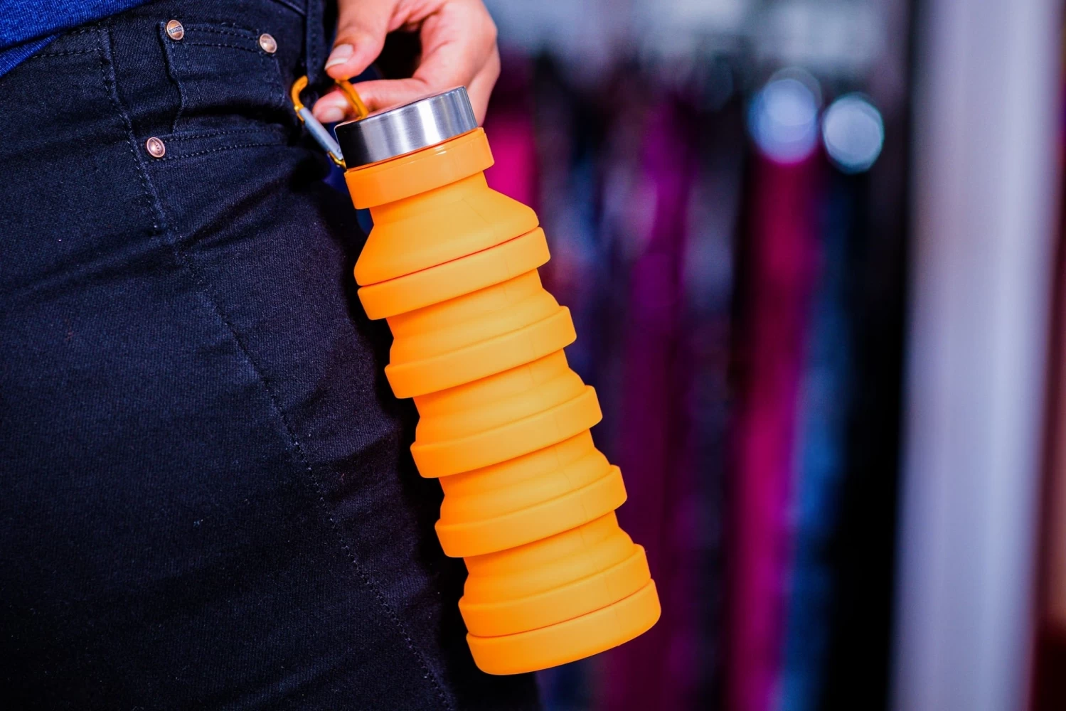 روش های از بین بردن بوی بد قمقمه سیلیکونی