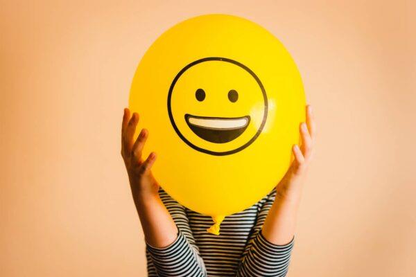 12 عادت روزانه برای شاد بودن
