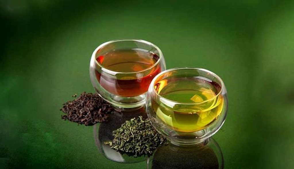 تفاوت چای سبز و سیاه چیست؟
