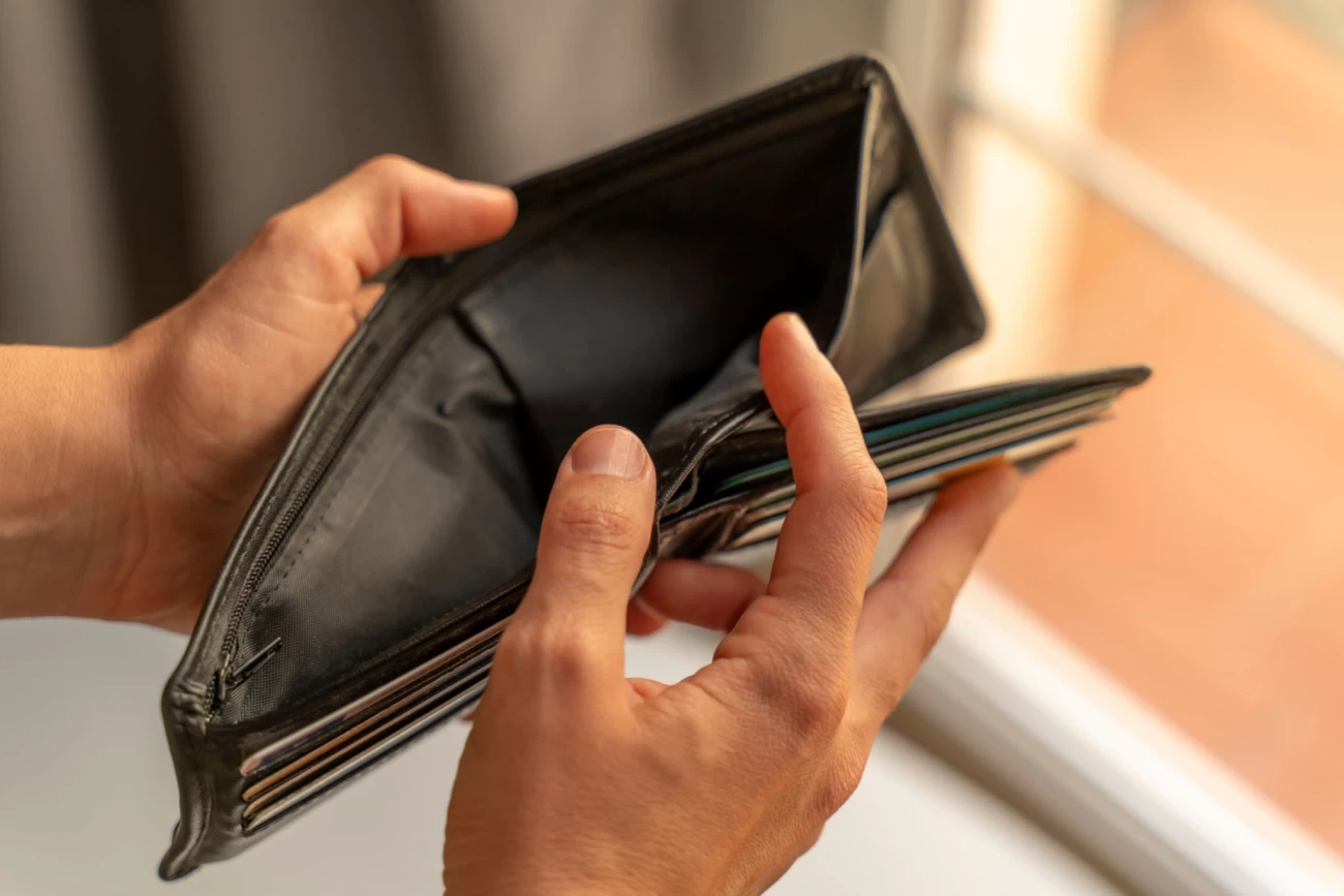 7 تا از مهم ترین دلایل بی برکتی در زندگی