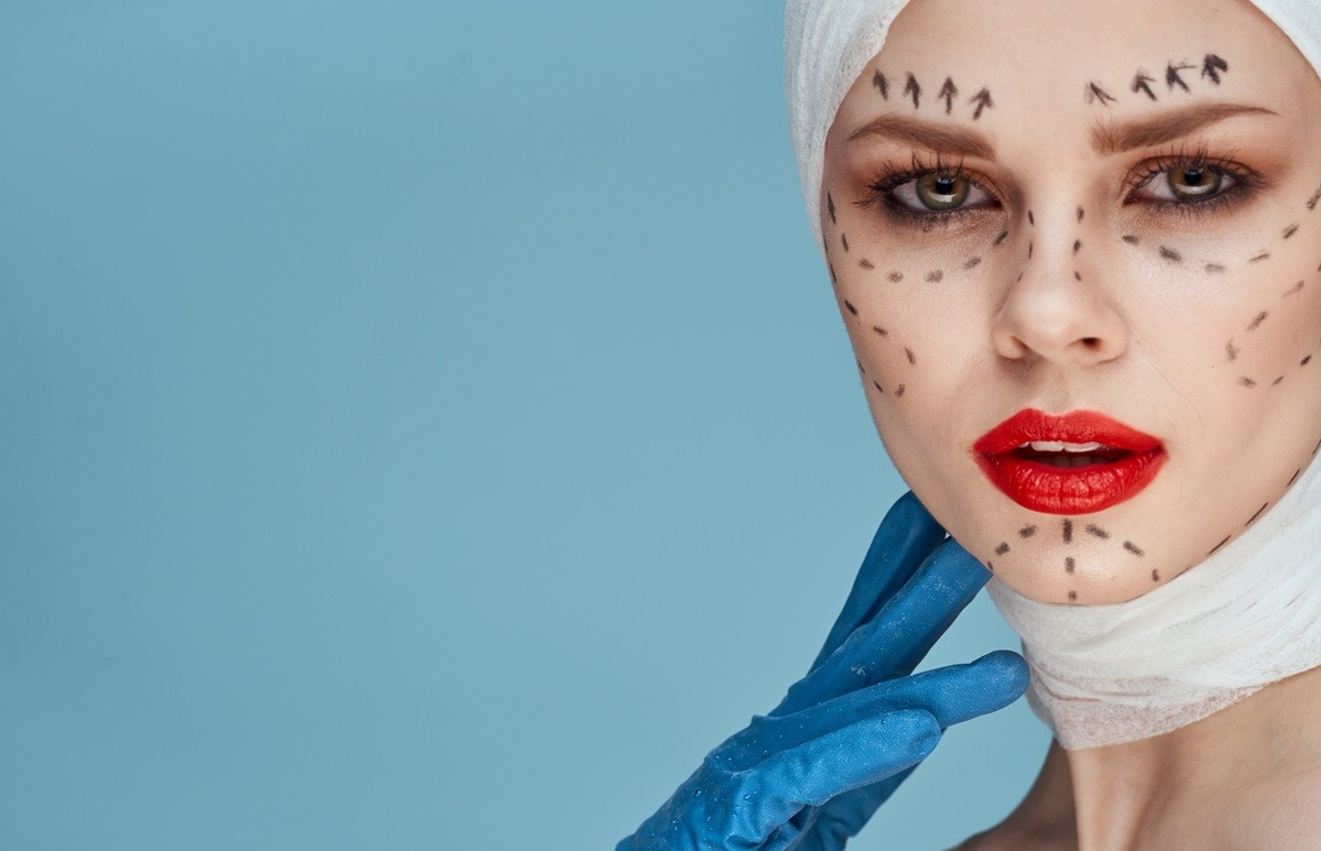 9 جراحی های زیبایی زنانه که مردان نمی پسندند