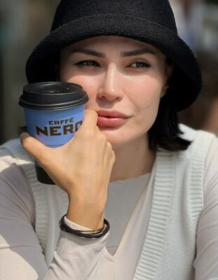 واکنش شیوا طاهری به شایعات عمل زیبایی اش