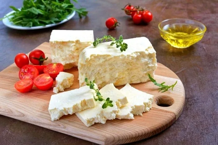 کاربرد جالب کاغذ روی پنیر